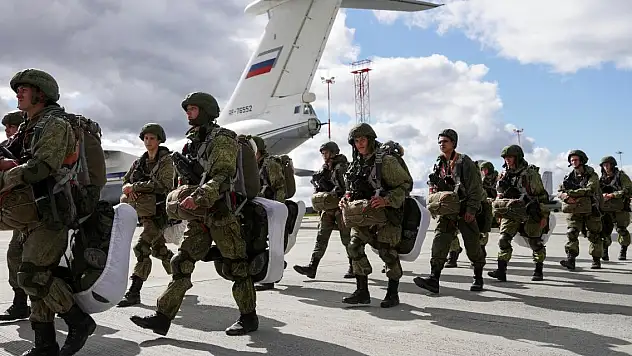 Rus ordusunda asker sayısı 1 milyon 500 bine kadar çıkarılacak