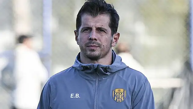 Emre Belözoğlu'ndan Seçil Erzan açıklaması: Süpermarket çalışanına değil, banka müdürüne güvendik