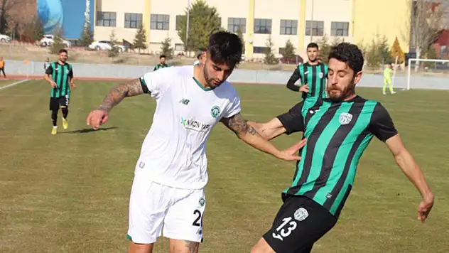 1922 Konyaspor'dan 1 puan!