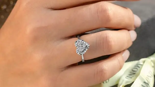Birbirinden Özel Pırlanta Yüzükler D Diamond'ın Seçkin Koleksiyonlarında