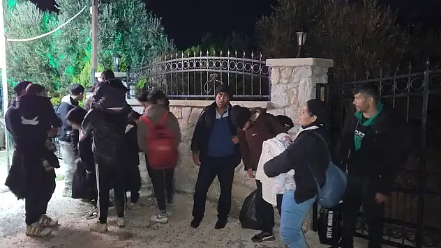 77 kaçak göçmen yakalandı