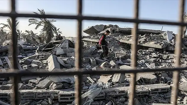 Gazze'de can kaybı 20 bin 674'e yükseldi