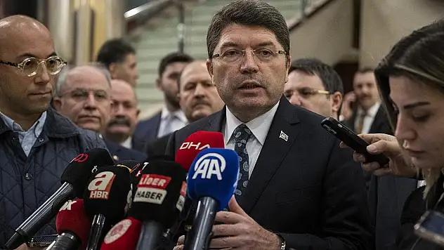 Bakan Tunç'tan şehit ailelerine suç teşkil eden ifadeler kullananlara ilişkin açıklama