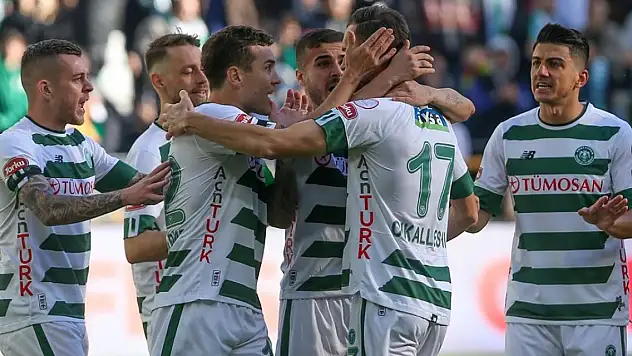 Takım dönmeyecek! Konyaspor'un İstanbul programı belli oldu