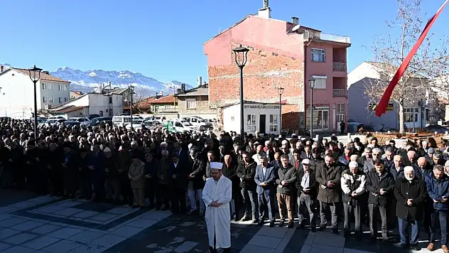 Konya Seydişehir'de şehitler için gıyabi cenaze namazı kılındı