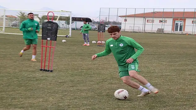 1922 Konyaspor hız kesmedi!