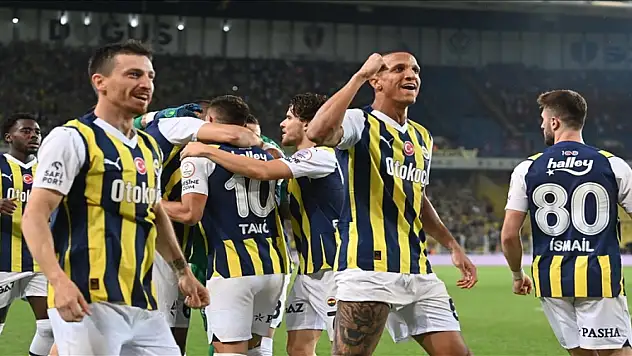 Fenerbahçe'de ayrılık rüzgarları