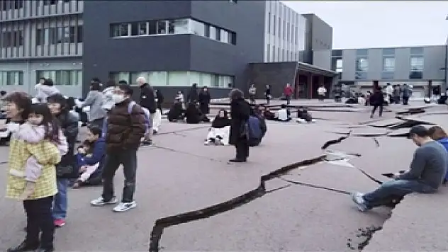 Japonya'nın batısında İşikawa'daki depremlerde 24 kişi öldü