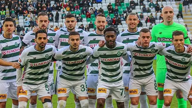 Konyaspor'da net mesaj, İstemeyen tribünde oturabilir!