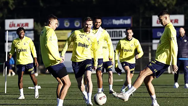 Fenerbahçe'de kadro sıkıntısı