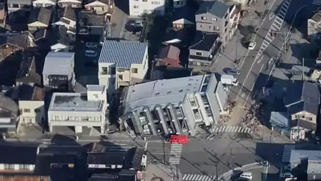 Japonya'da şiddetli depremler! Bilanço açıklandı! Ölü sayısı