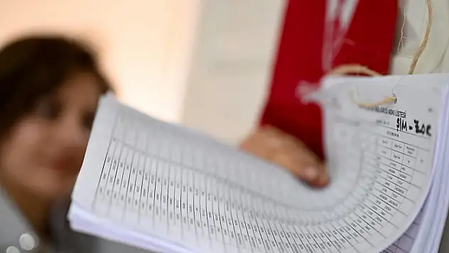 Seçmen listeleri yarın askıya çıkıyor