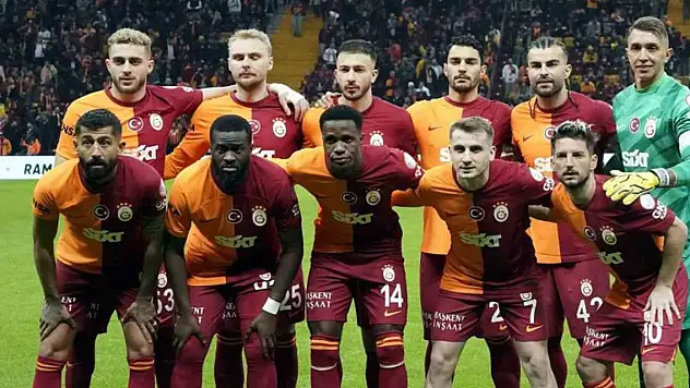 Galatasaray'da 4 değişiklik