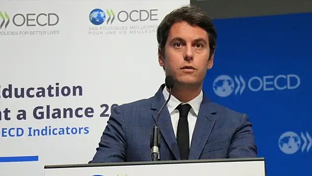 Fransa'nın yeni başbakanı Gabriel Attal tarihe geçti