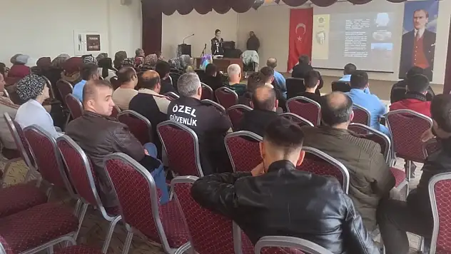 Konya Beyşehir'de yurt görevlilerine eğitim