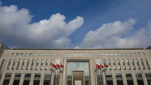 10 soruda Milli İstihbarat Akademisi