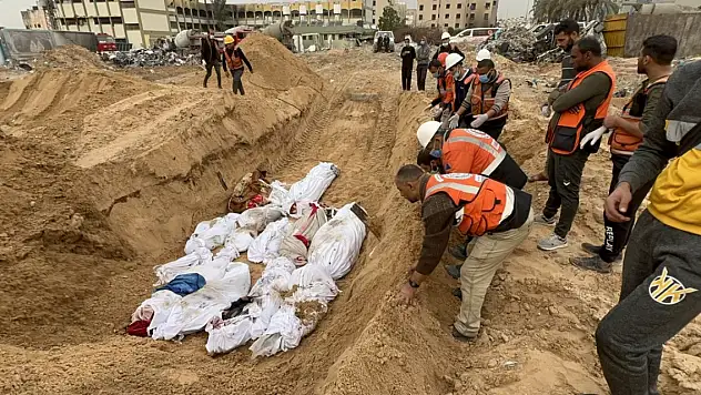 İsrail'in Gazze saldırılarında öldürülen Filistinlilerin sayısı 24 bine yaklaştı