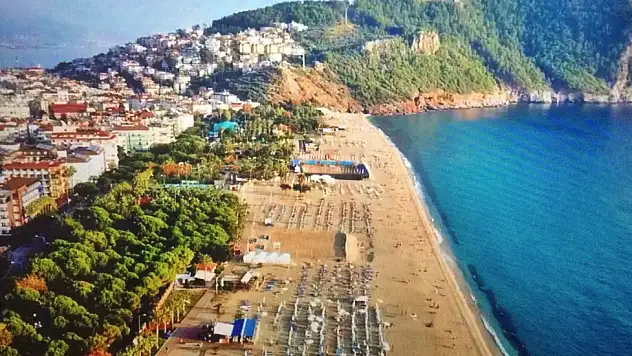 Bir Tatil Cenneti Kleopatra Plajı