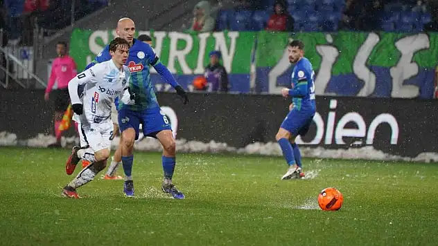 Adana Demirspor Rize'de yıkıldı