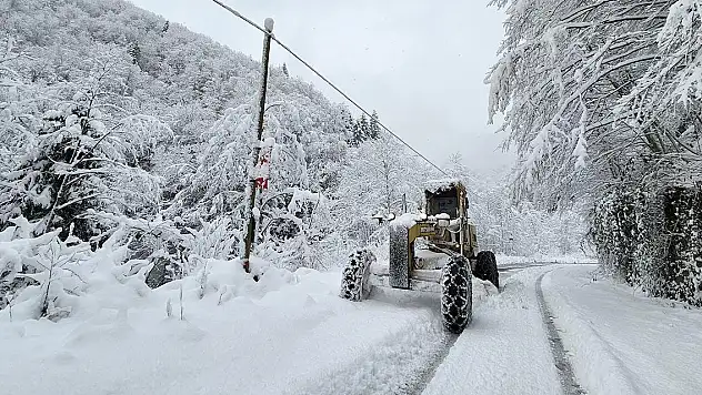 O ilde taşımalı eğitime bir gün ara verildi