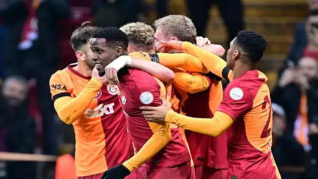 Galatasaray'ın zirve takibi sürüyor!