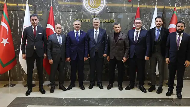 Bakan Bolat, İMKON Genel Başkanı Tellioğlu ve yönetimiyle bir araya geldi