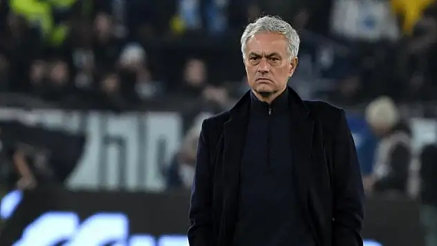 Roma'da Jose Mourinho dönemi sona erdi
