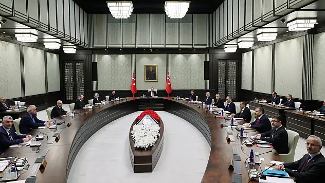 Yılın ilk kabine toplantısı Beştepe'de başladı