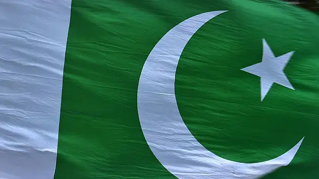 Pakistan'dan İran'a 'hava sahası ihlali' kınaması