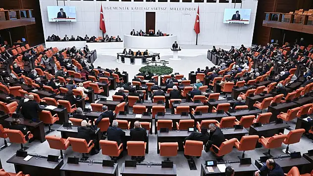 TBMM, İsveç'in NATO'ya katılımına onay verdi