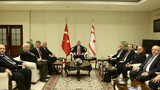 Bakan Bolat, Lefkoşa Büyükelçiliği'ni ziyaret etti