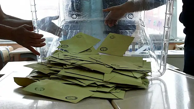 AK Parti'de seçim hazırlıkları hızlandı: Sandık görevlilerinin 10 Şubat'ta başlanacak