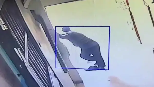 İstanbul'da korku dolu anlar! 2 kişi kalabalığa ateş açtı, yaralılar var