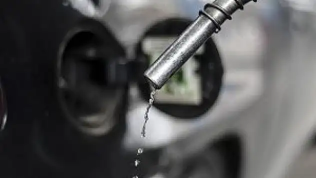 Benzine 14 kuruş indirim