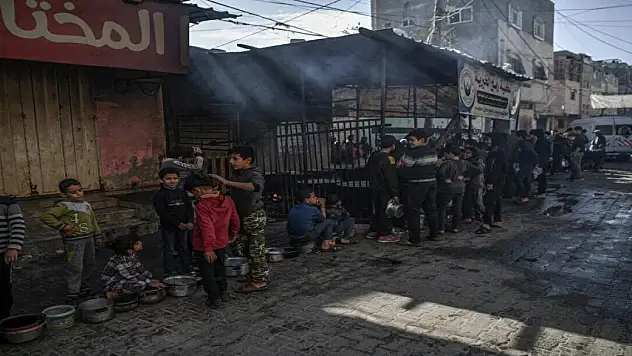 Gazze için başlatılan etiket dünya gündeminde