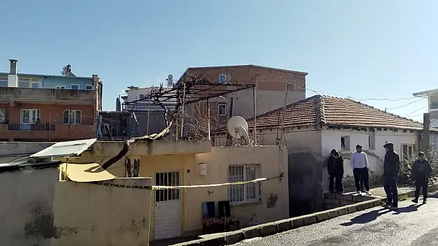 Aralarındaki ilişkiyi bitiren kadını ağır yaraladı, kızını öldürdü