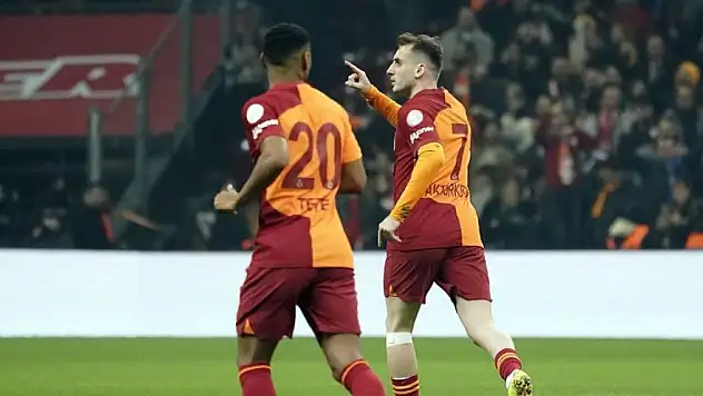 Galatasaray zirve yarışında hata yapmadı