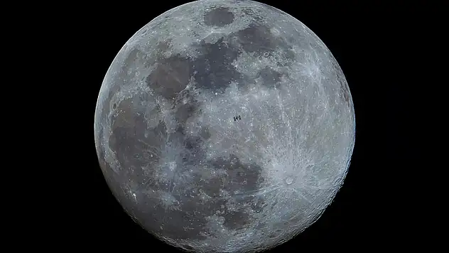 Türkiye'nin 'uzay otobanı' yeni uydular ve Ay'a sert inişle hareketlenecek