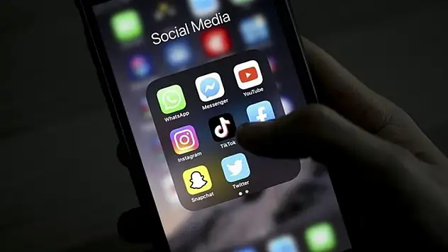 Bakan açıkladı... Türkiye'de ne kadar sosyal medya kullanıcısı var?