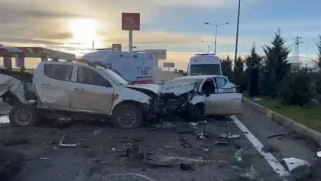 Zincirleme kaza: 5 yaralı