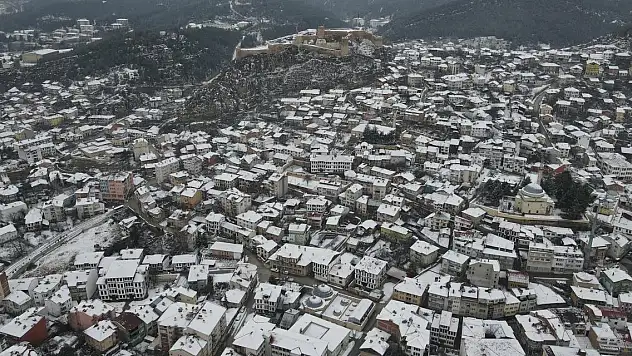 Kastamonu'da kar etkili oluyor