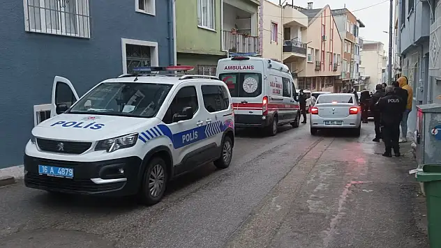 Boşanma aşamasındaki eşini öldürüp, mesaj attı