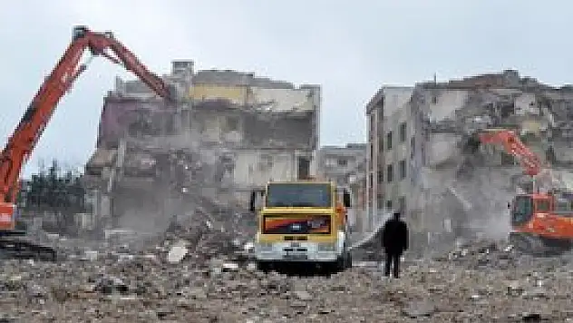 İstanbul'da 50 bin bina yıkılacak