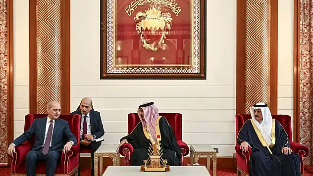 Kurtulmuş, Kral Hamad bin Isa Al Khalifa görüştü