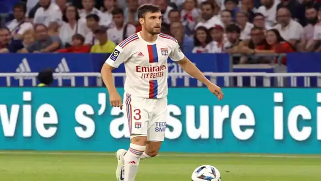 Galatasaray'a Dünya Kupası şampiyonu sol bek!