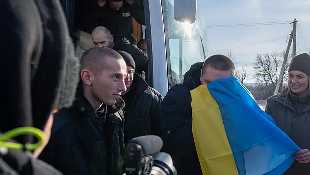 Ukrayna ile Rusya arasında savaş esiri değişimi yapıldı