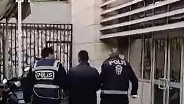 Firari hükümlü kümeste yakalandı