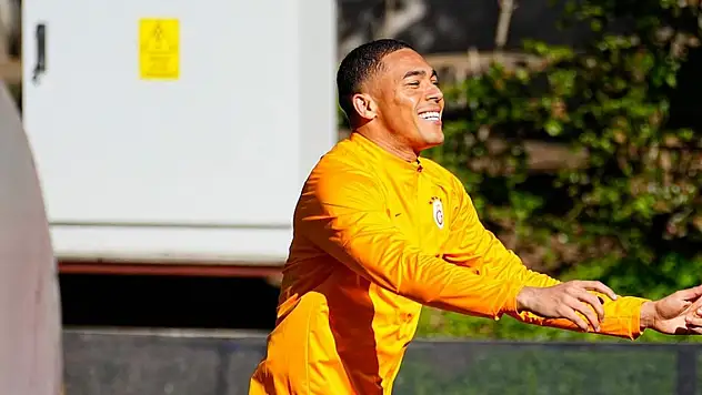 Galatasaray'ın yeni transferi Carlos Vinicius ilk maçı için sabırsızlanıyor