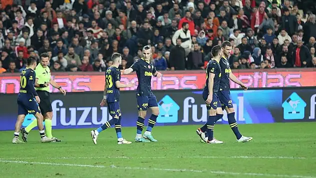 Fenerbahçe liderliğini sürdürdü