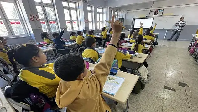 Son Dakika! Deprem bölgesinde 2 ilde eğitime ara verildi